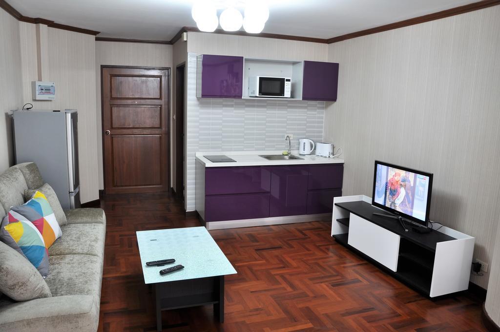 Sky Beach Apartment Pattaya Esterno foto